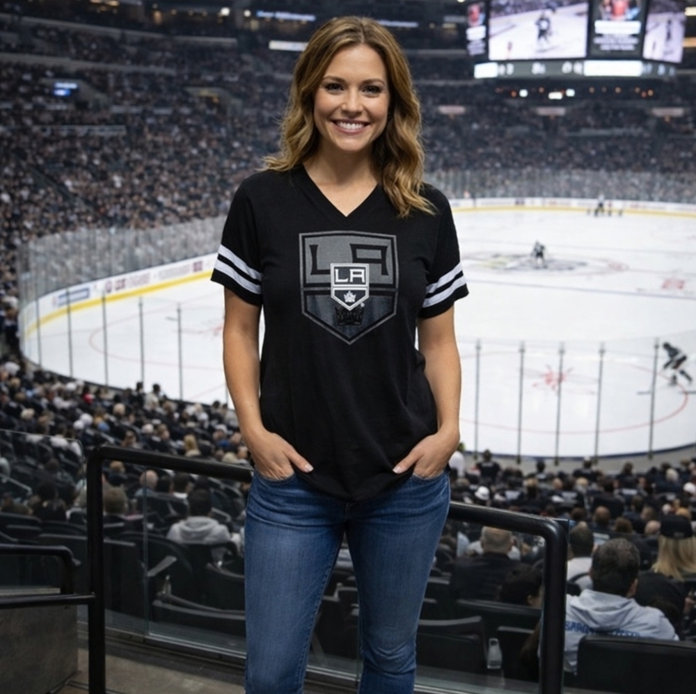 Majestic LA Kings Hockey Womens T-Shirt Black Gray White